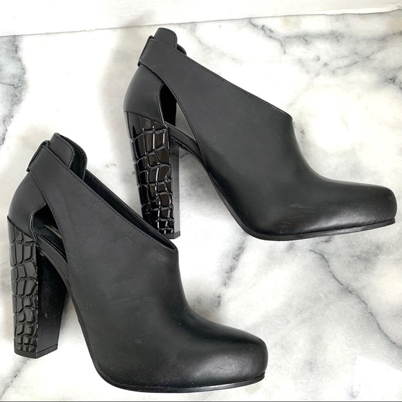 & Other Stories Shoes - & Other Stories Black Leather Platform Booties